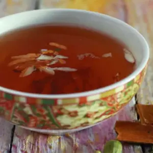 Kashmiri Kehwa – Original Recipe with Cardamom, Cinnamon, Almonds & Saffron | 500 gm